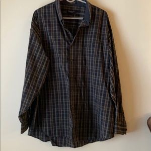 Men’s Wrinkle Free plaid button down